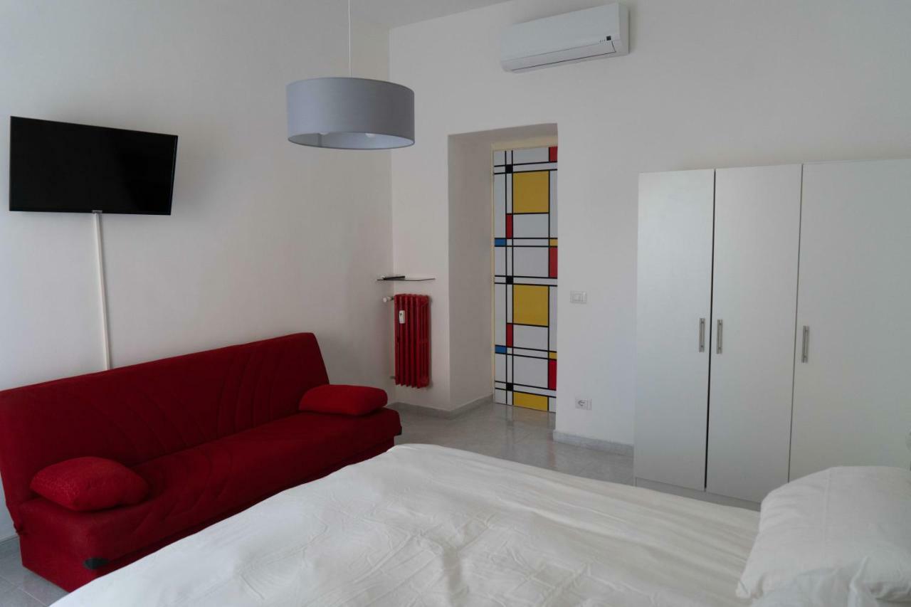 Re Di Roma Bright Home Luaran gambar