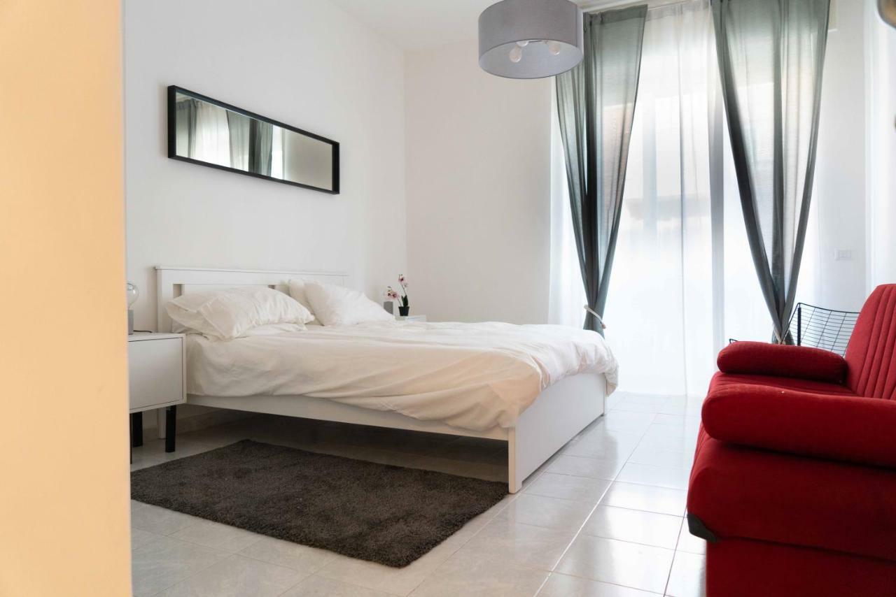 Re Di Roma Bright Home Luaran gambar